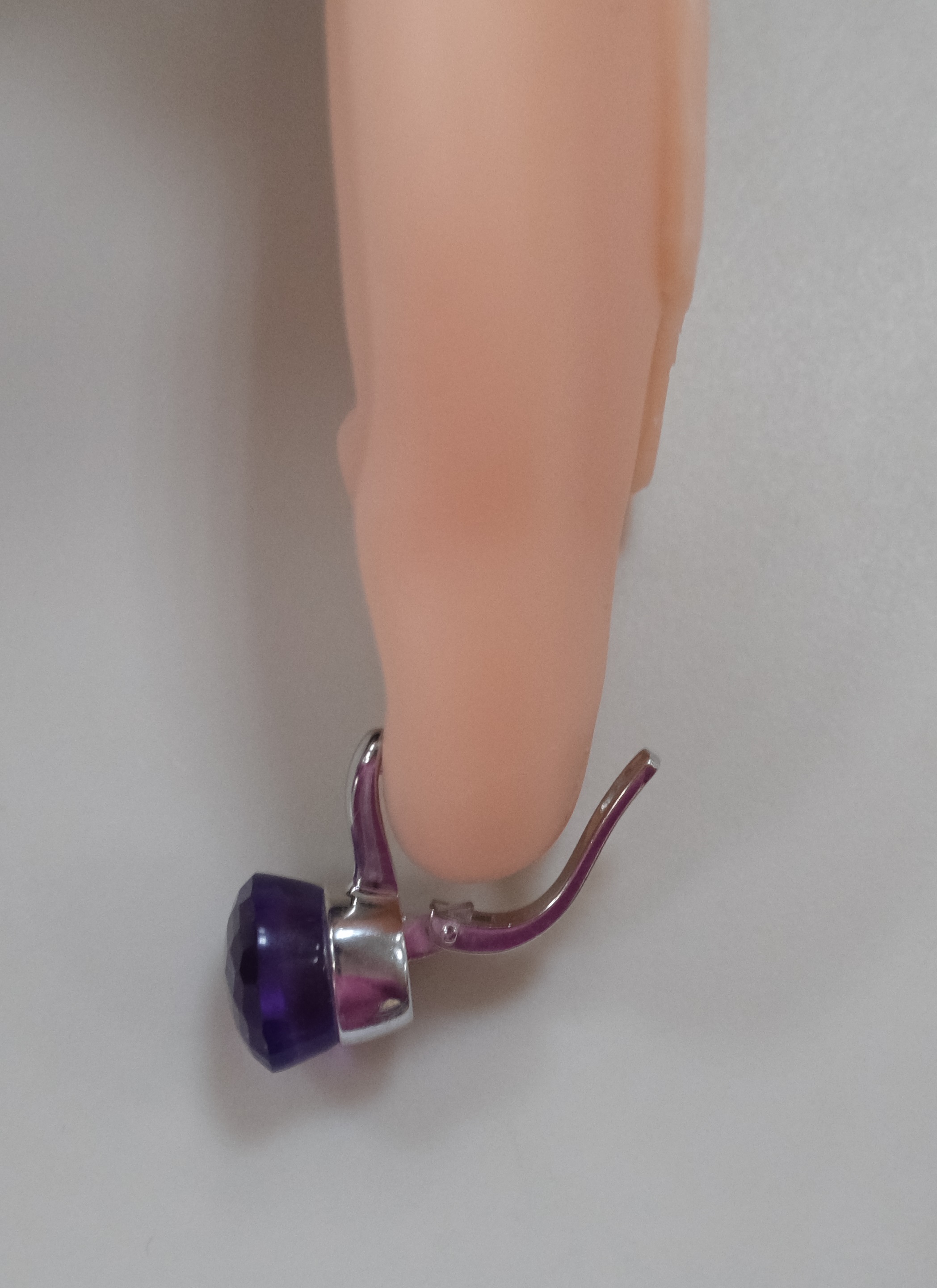 Серебряные серьги с аметистами